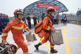 拜仁主管谈戴尔：我知道他但我不能对此说些什么，我们不做猜测